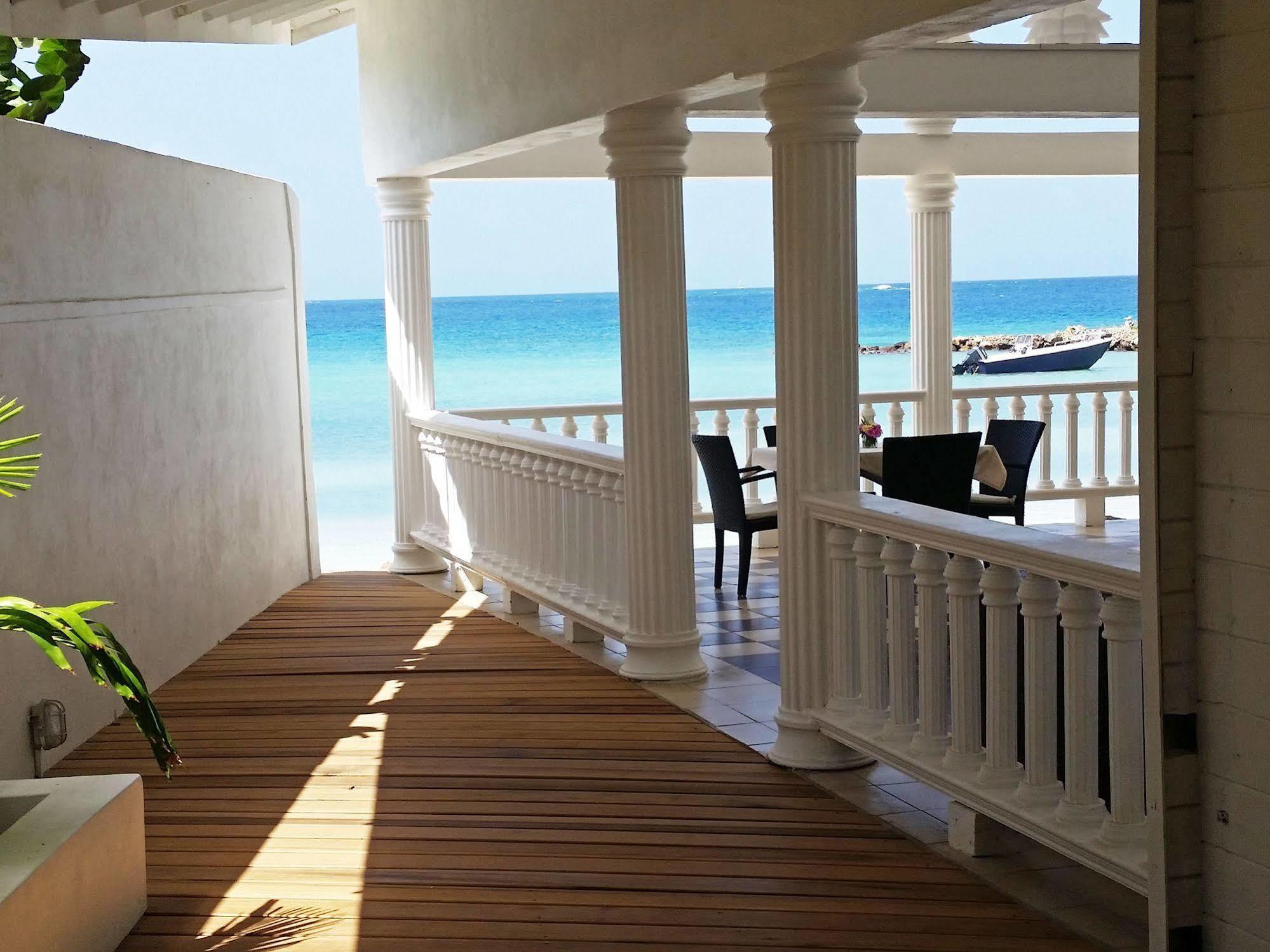 Davids Beach Hotel Clifton Kültér fotó